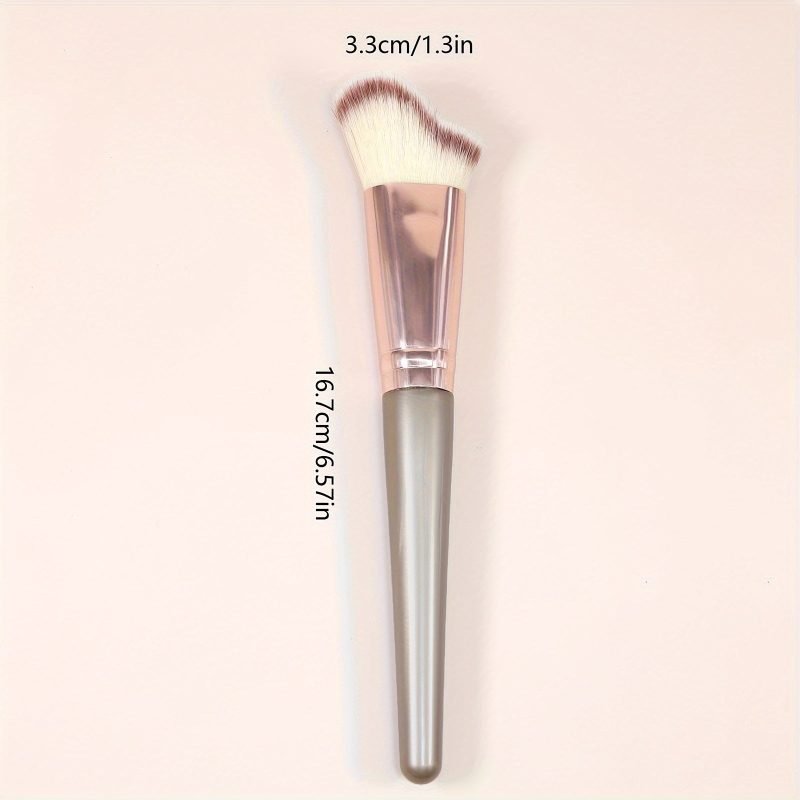 Luxury Sculpting Series: Exclusive Angled Contour Brush