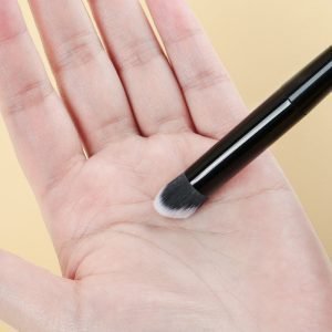 1712895604333-7616dd3f072144a1b5a8f88ed1b62386-goods Professional Detail Concealer Brush: Ideal for Face Makeup Application