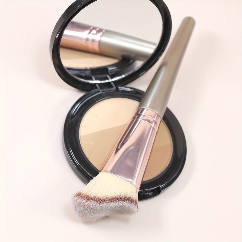 Luxury Sculpting Series: Exclusive Angled Contour Brush