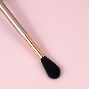 8359defe45e29df339d1109c37823393-1 Ultra Soft Tapered Highlighter Brush - Flawless Precision & Control