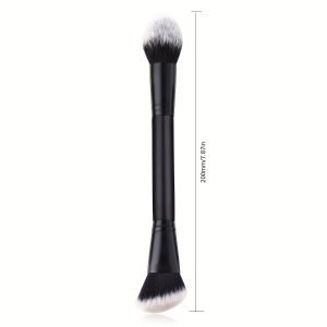 a56fcf5c-1e29-11ee-ae7c-0a580a69c84a Double Ended Blush Brush - Expert Foundation and Blush Blender
