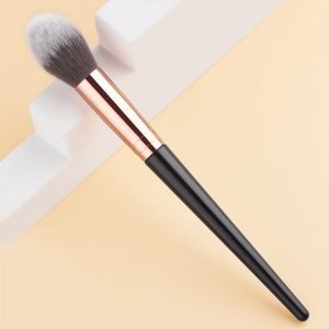 af3ce6ec01a89a5e1475418eca9e9cde-1 Premium Flame Design Highlighter Brush: Soft, Angled, Ideal for Daily and Professional Makeup